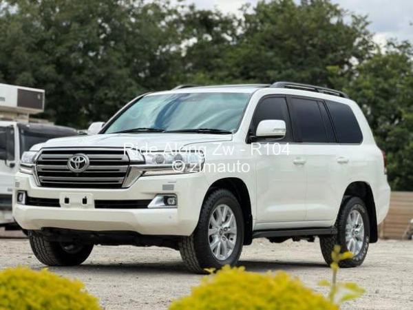 2019 Toyota  Land Cruiser 200