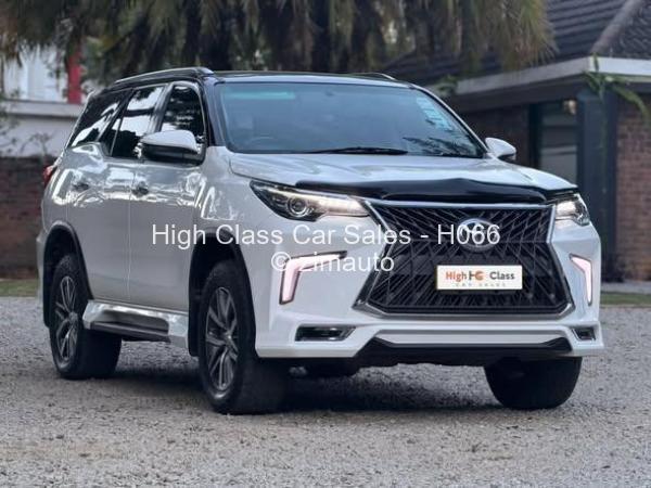 2018 Toyota  Fortuner