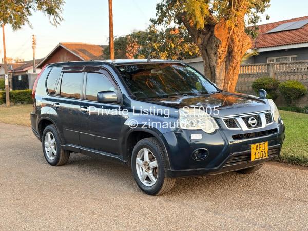 2012 Nissan  X-Trail