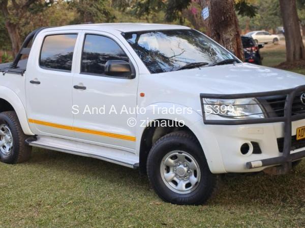 2015 Toyota  Hilux