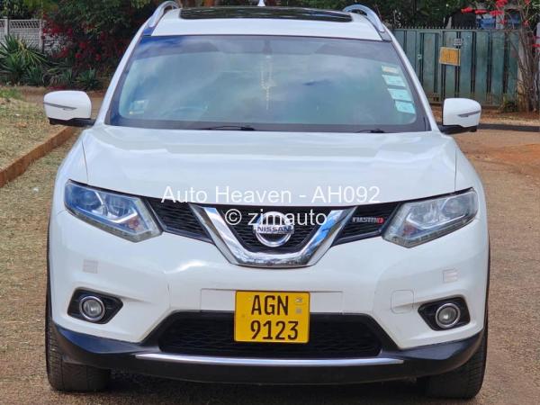 2016 Nissan  X-Trail