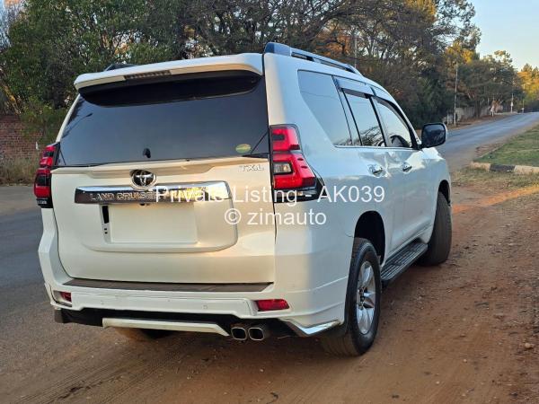 2019 Toyota  PRADO TX-L