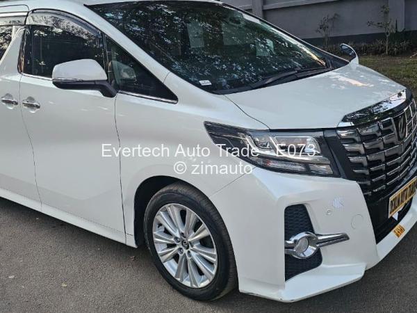2017 - Toyota  Alphard