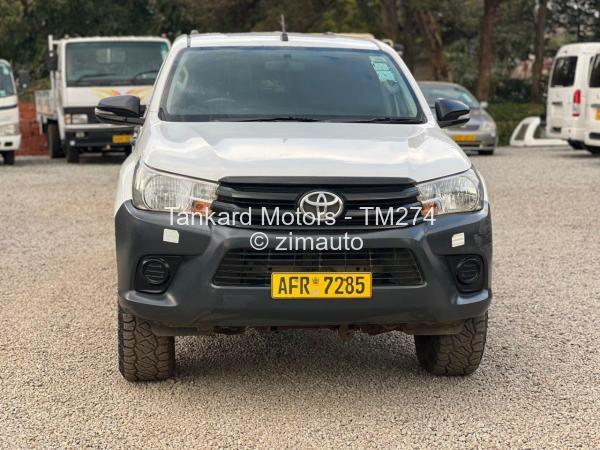 2016 Toyota  Hilux