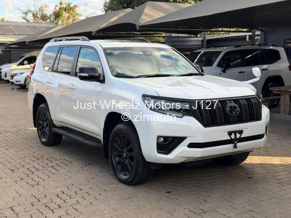 2023 Toyota  Land Cruiser Prado