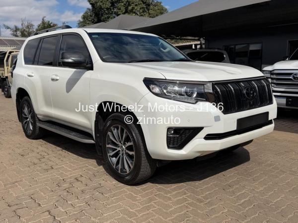 2021 Toyota  Land Cruiser Prado