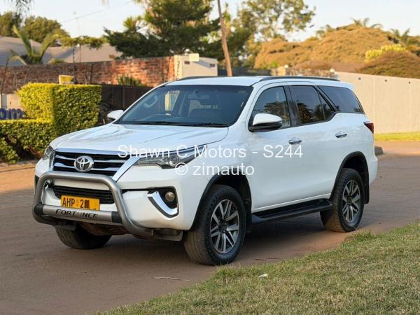 2019 Toyota  Fortuner
