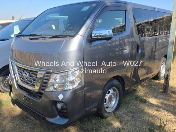 2015 Nissan  NV350