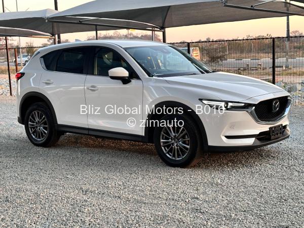2017 - Mazda  CX5