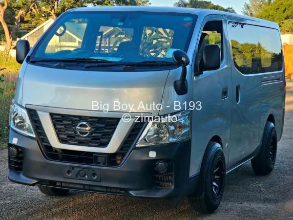 2017 Nissan  NV350