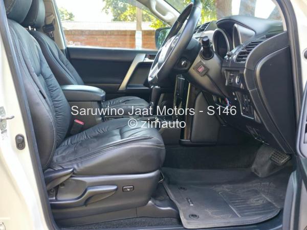 2017 Toyota  Land Cruiser Prado
