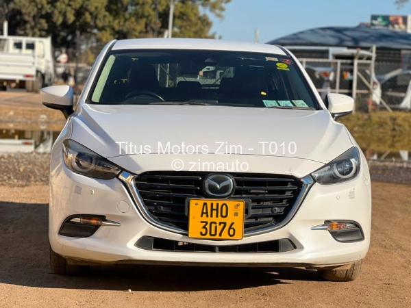 2016 Mazda  axela