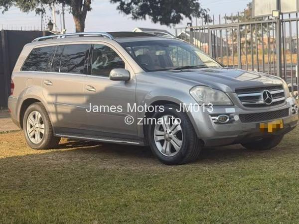 2010 Mercedes Benz GL