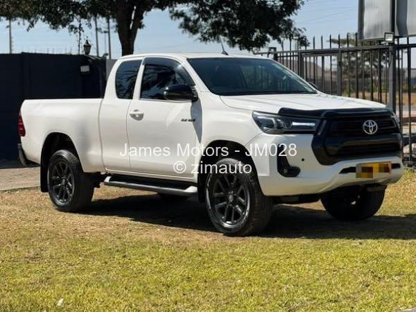 2019 Toyota  Hilux