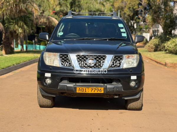 2010 Nissan  Navara
