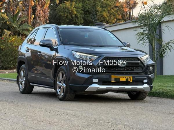 2021 Toyota  RAV4