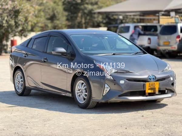 2016 Toyota  Prius