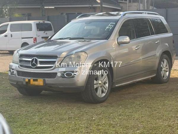 2010 Mercedes Benz GL