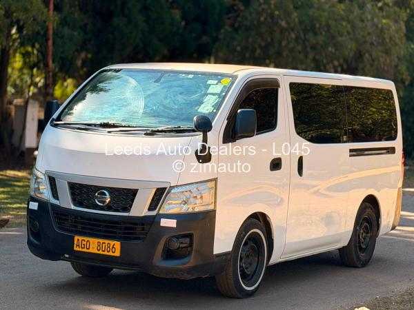 2015 Nissan  NV350