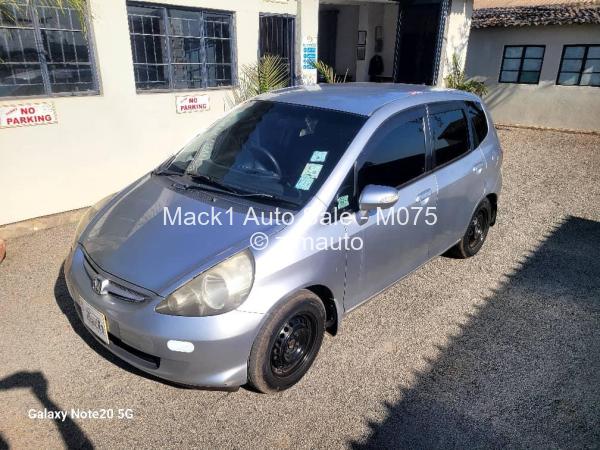 2008 - Honda Fit