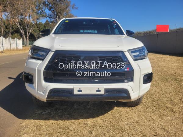 2023 Toyota  HILUX GD6