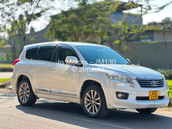 2012 Toyota  Vanguard
