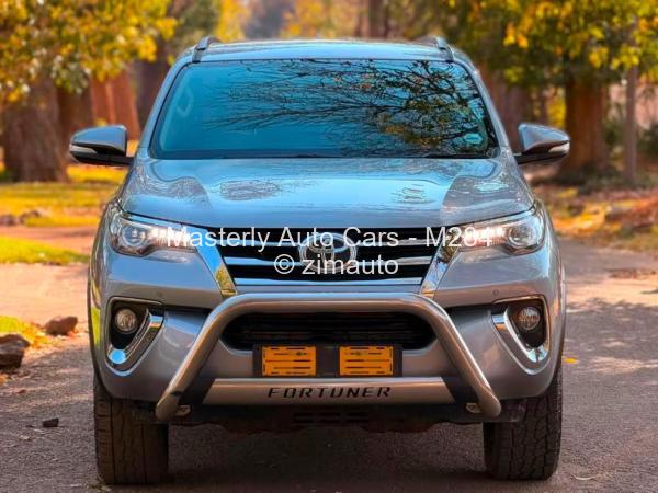 2019 Toyota  Fortuner