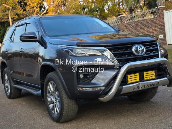2022 Toyota  Fortuner