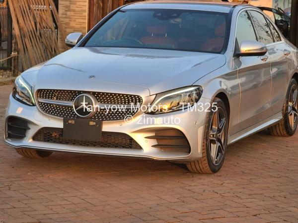 2019 Mercedes Benz C200