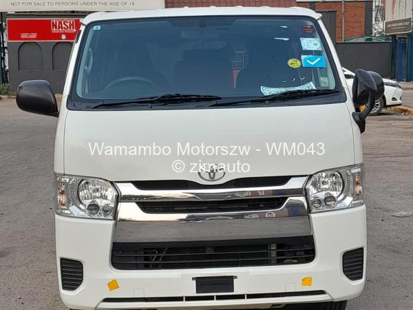 2018 Toyota  Hiace