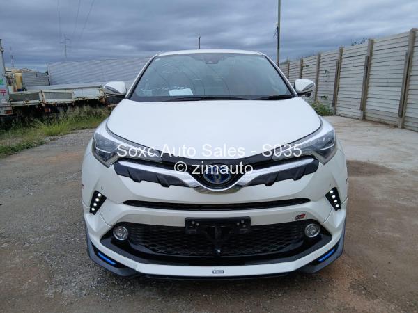 2017 - Toyota  CH-R