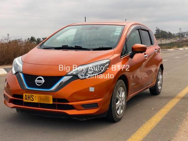 2017 Nissan  Note