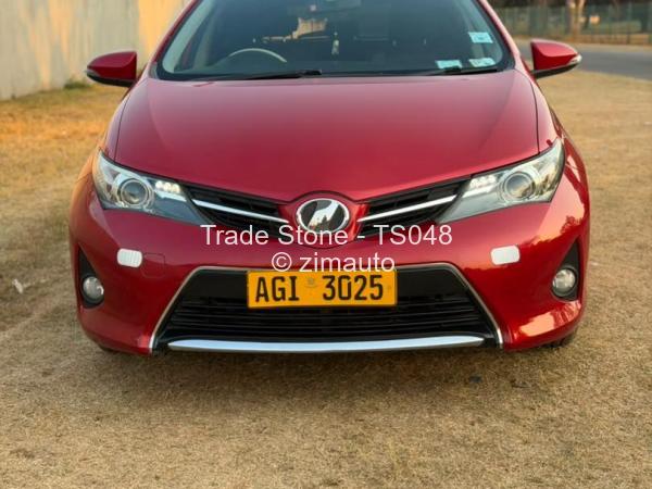 2016 Toyota  Auris