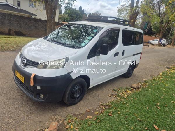 2016 Nissan  NV200