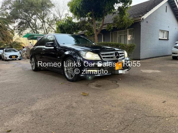 2013 Mercedes Benz C200