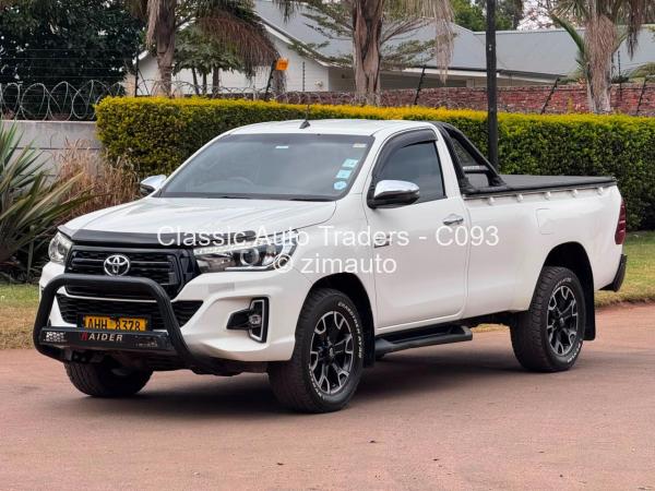 2019 Toyota  Hilux