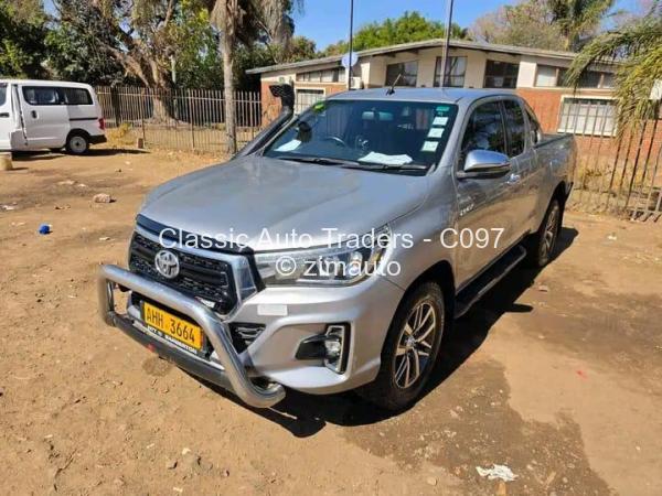 2019 Toyota  Hilux