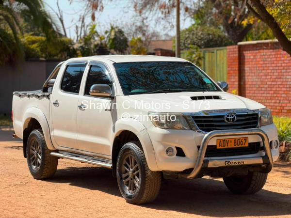 2014 Toyota  Hilux