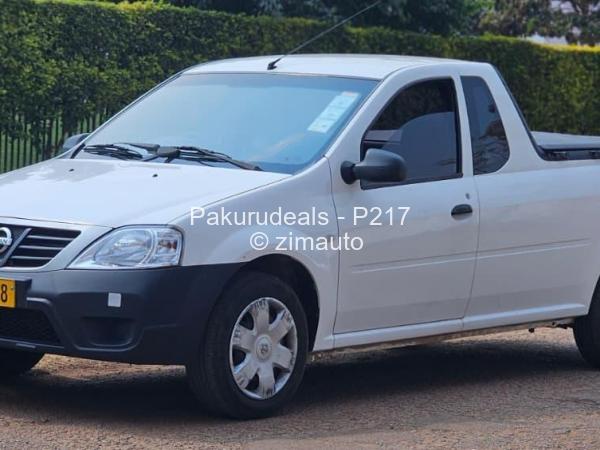 2018 Nissan  NP200