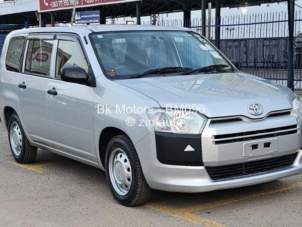2018 Toyota  Probox