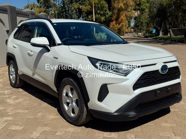 2021 Toyota  RAV4