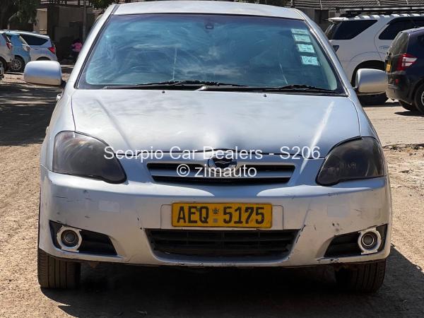 2004 Toyota  RunX