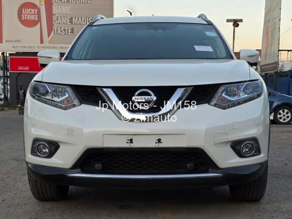 2017 Nissan  Xtrail
