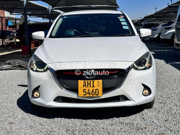 2016 Mazda  Demio