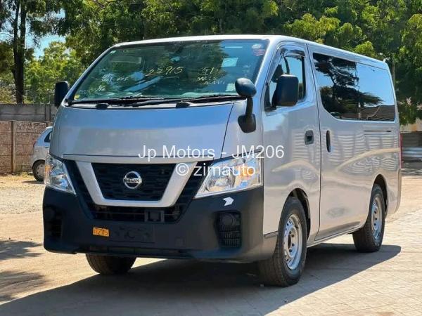 2017 Nissan  NV350