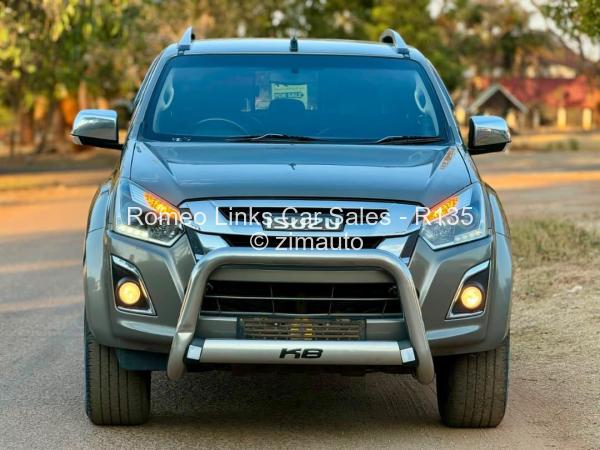 2018 Isuzu  Dteq