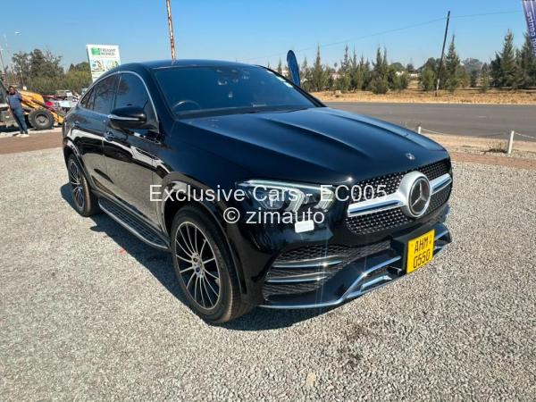 2021 - Mercedes Benz GLE