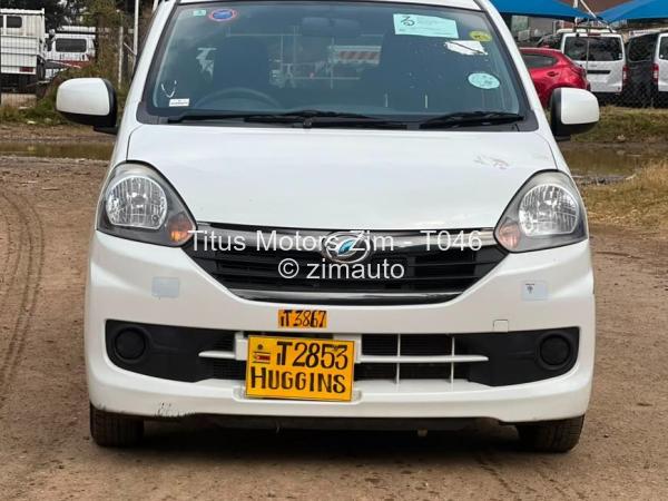 2016 Daihatsu Mira