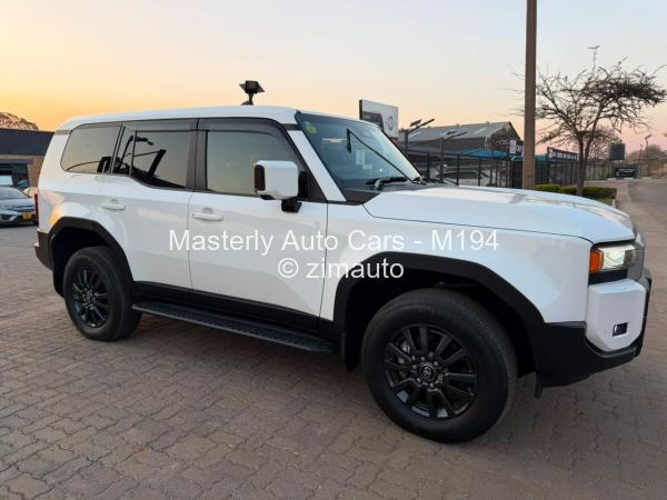 2025 Toyota  Prado