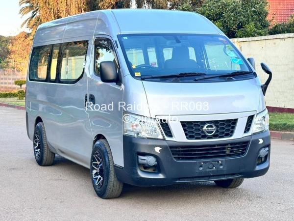 2017 Nissan  NV350